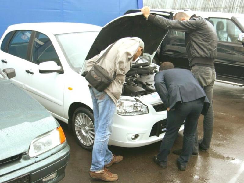 Подержанный автомобиль 